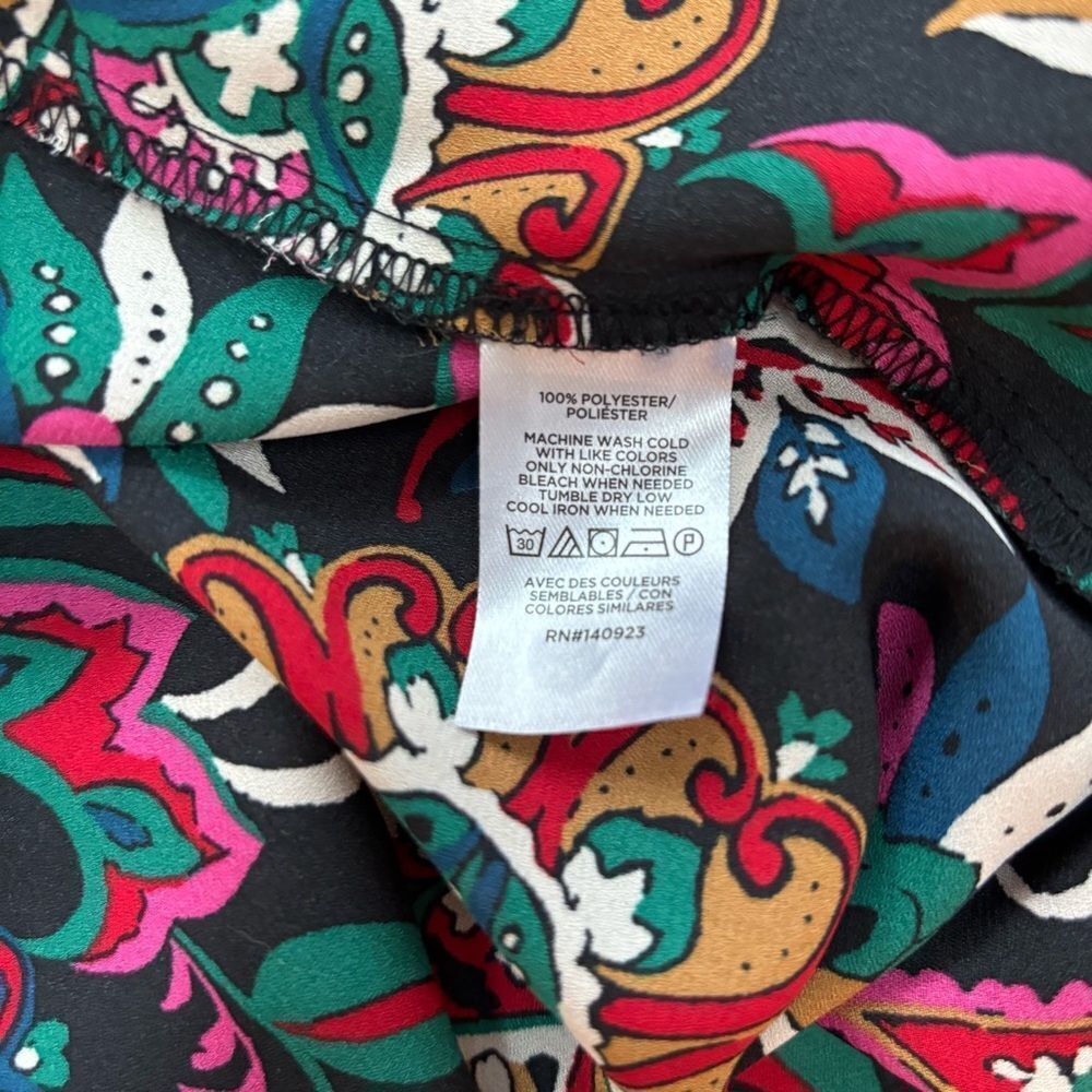 Loft colorful Floral Paisley Women's Top size LP - Picture 4 of 4